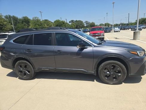 Used 2022 Subaru Outback Onyx Edition XT w/ Popular Package #2 AWD/4WD image 2