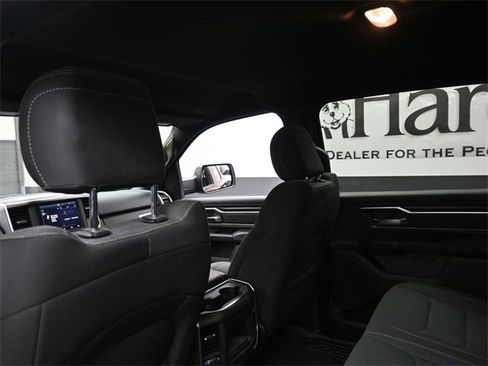Used 2022 RAM 1500 Big Horn image 24