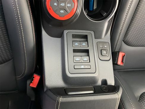 Used 2024 Ford Bronco Raptor w/ Interior Carbon Fiber Pack 6 image 38