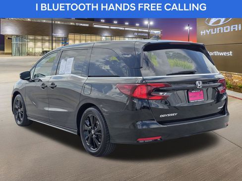 Used 2024 Honda Odyssey Sport image 9