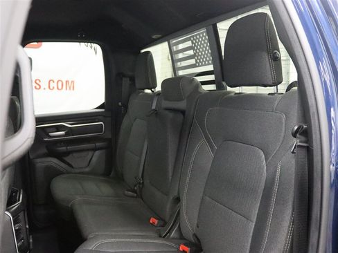 Used 2019 RAM 1500 Big Horn AWD/4WD image 18