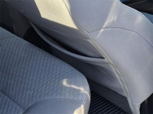 Used 2021 Toyota Tacoma SR w/ SR Convenience Package image 17