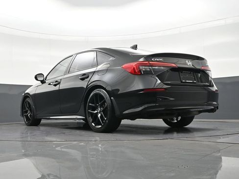 Used 2023 Honda Civic Sport image 25