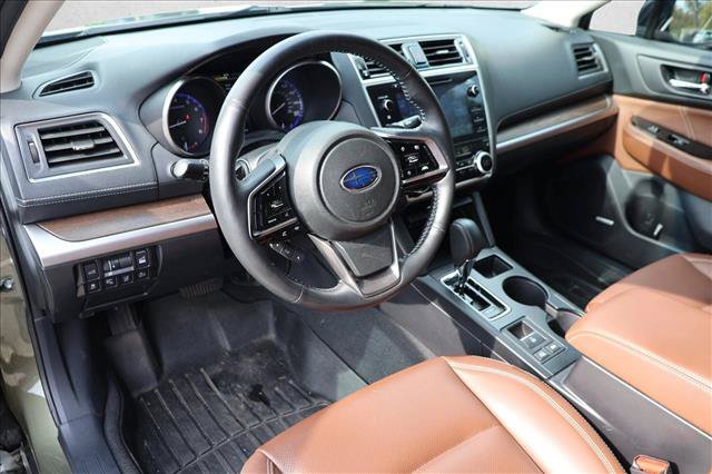Used 2019 Subaru Outback 3.6R Touring w/ Popular Package #3A AWD/4WD image 12