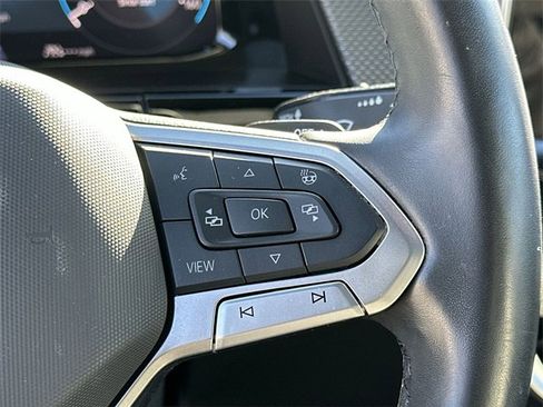 Used 2024 Volkswagen Atlas Cross Sport SEL Premium R-Line image 18