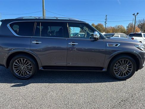 Used 2024 INFINITI QX80 Sensory w/ Cargo Package image 4