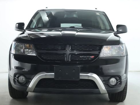 Used 2017 Dodge Journey Crossroad w/ Popular Equipment Group image 5