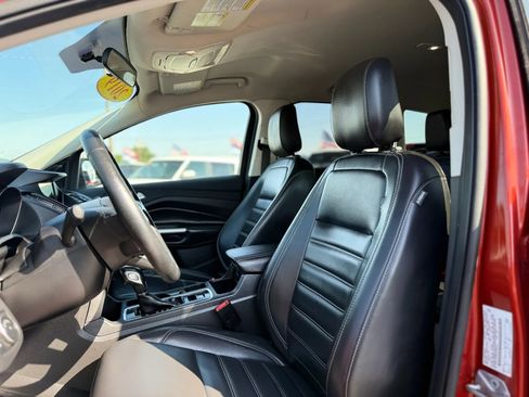 Used 2019 Ford Escape SEL FWD image 13