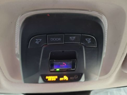 Used 2024 Toyota Corolla LE FWD image 20