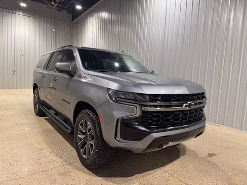 Used 2021 Chevrolet Suburban Z71 AWD/4WD image 4
