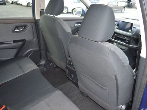 Used 2023 Nissan Rogue SV FWD image 26