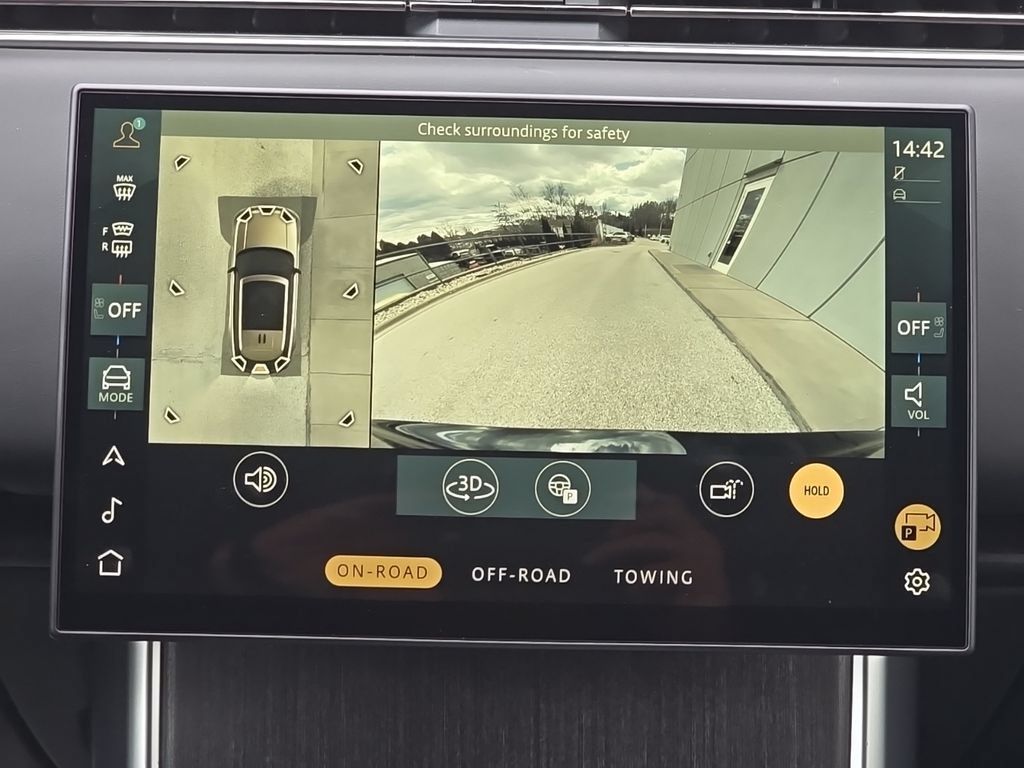 Certified 2026 Land Rover Range Rover SE AWD/4WD image 19