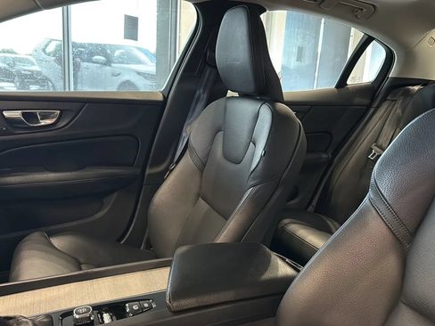 Used 2020 Volvo S60 T5 Inscription FWD image 28