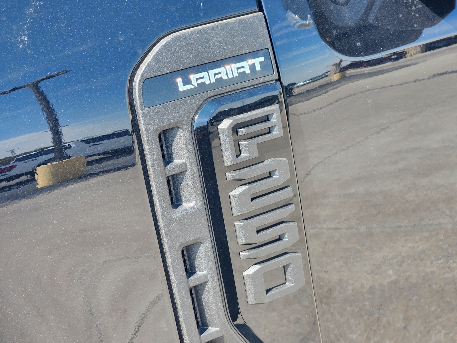 New 2027 Ford F250 Lariat w/ Tremor Off-Road Package AWD/4WD image 12