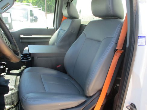 Used 2013 Ford F350 XL image 8