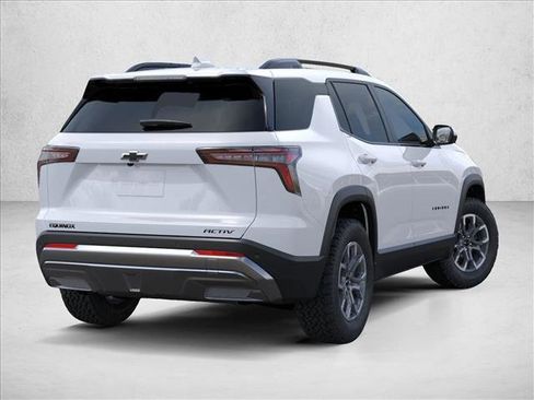 New 2026 Chevrolet Equinox ACTIV FWD image 5