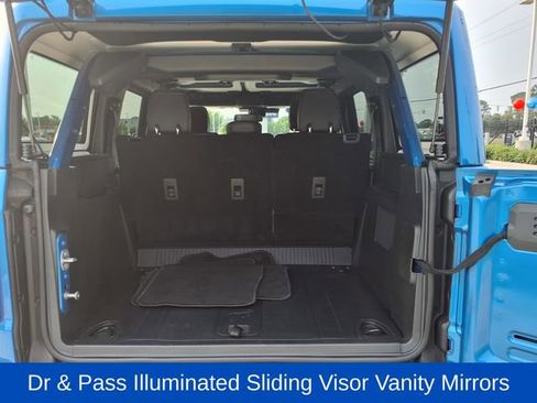 Used 2025 Ford Bronco Badlands AWD/4WD image 12