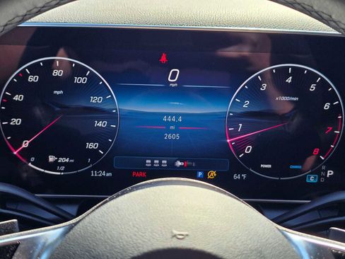 Used 2026 Mercedes-Benz GLC 300 image 26