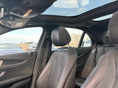 Used 2017 Mercedes-Benz E 300 4MATIC image 10