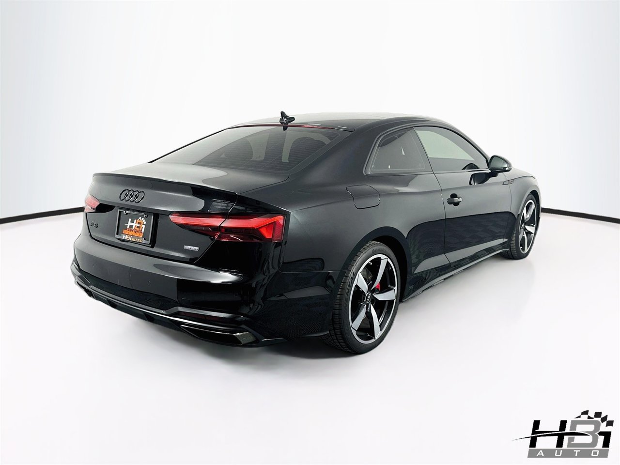 Used 2023 Audi A5 2.0T Premium Plus w/ Premium Plus AWD/4WD image 5