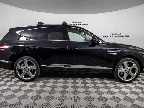 Used 2024 Genesis GV80 3.5T w/ Prestige Package AWD/4WD image 3
