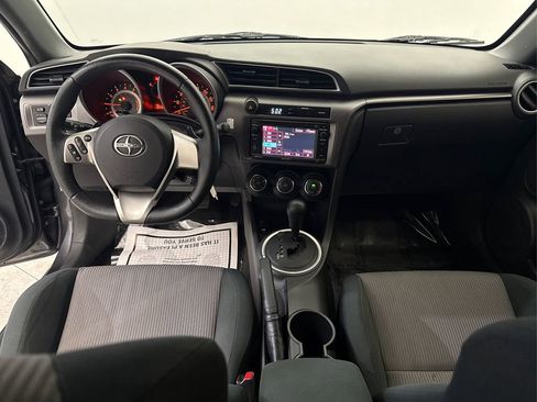 Used 2015 Scion tC FWD image 34