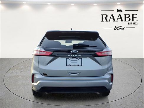 Used 2024 Ford Edge ST-Line image 9