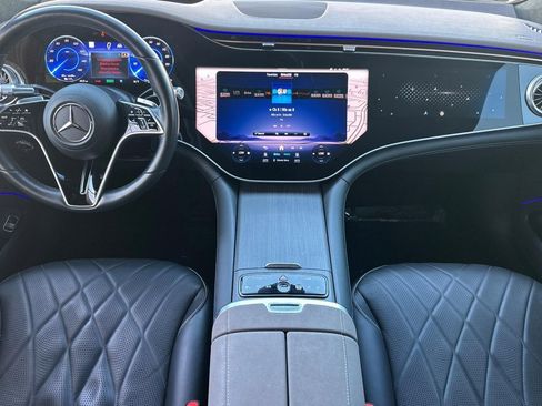 Certified 2023 Mercedes-Benz EQS 580 4MATIC Sedan image 29