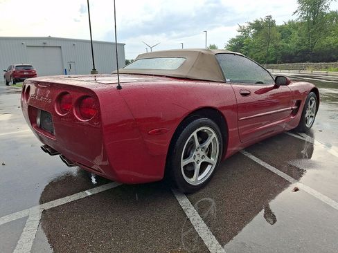 Used 2001 Chevrolet Corvette Convertible w/ Preferred Equipment Group2 RWD image 20