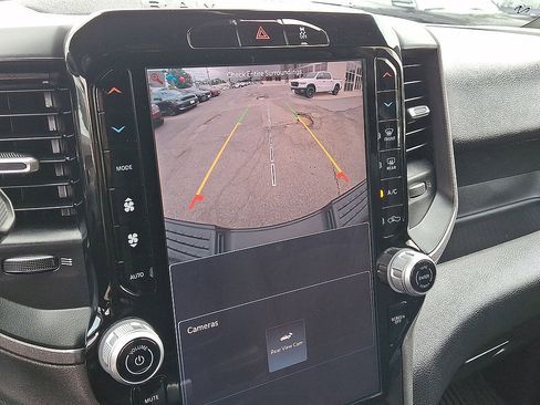 Used 2025 RAM 2500 Tradesman AWD/4WD image 21