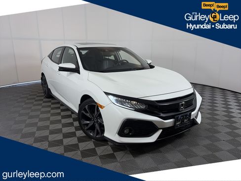 Used 2019 Honda Civic Sport Touring image 1