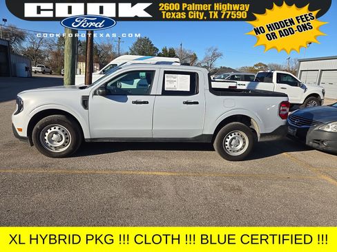 Used 2025 Ford Maverick XL image 2