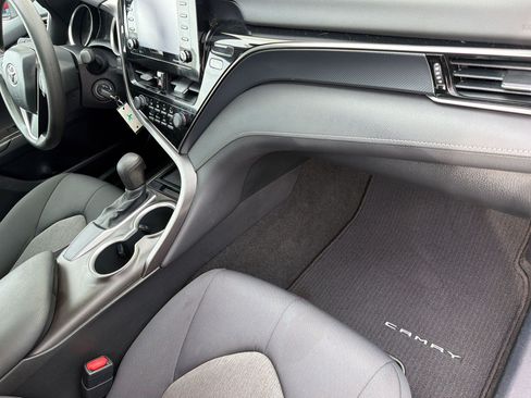 Used 2021 Toyota Camry LE w/ Carpet Mat Package (TMS) FWD image 34