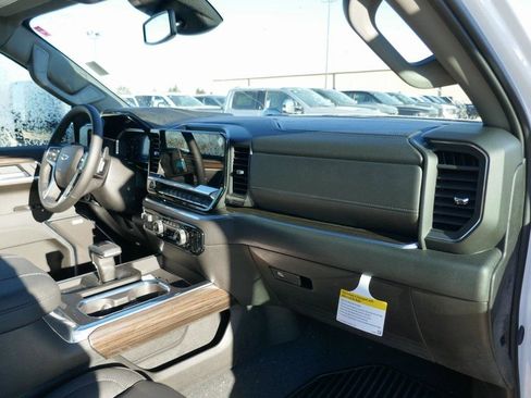 New 2026 Chevrolet Silverado 1500 RST w/ All Star Edition Plus image 10