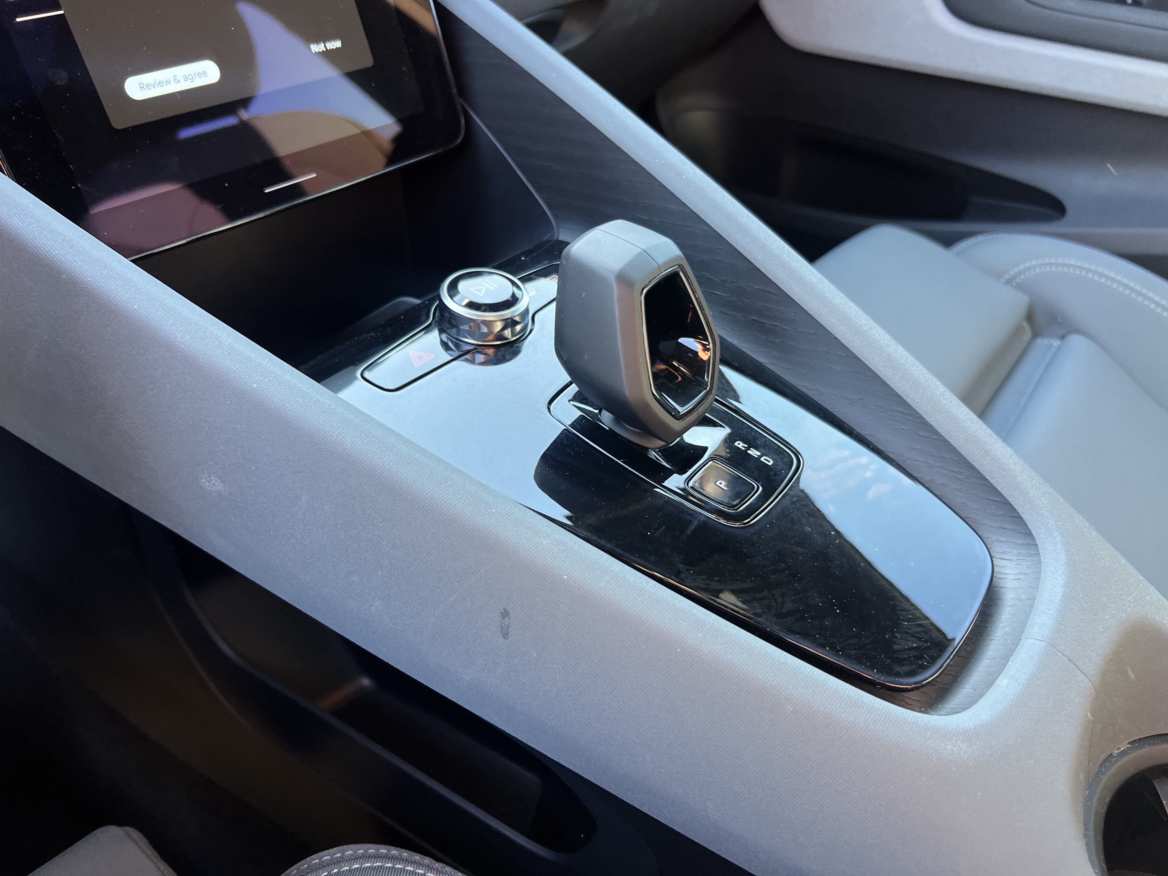 Used 2024 Polestar Polestar 2 RWD image 24