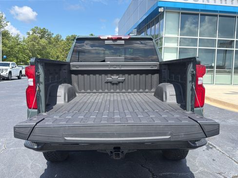 Used 2026 Chevrolet Silverado 1500 ZR2 AWD/4WD image 9