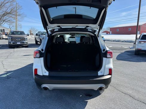 Used 2022 Ford Escape SEL image 28