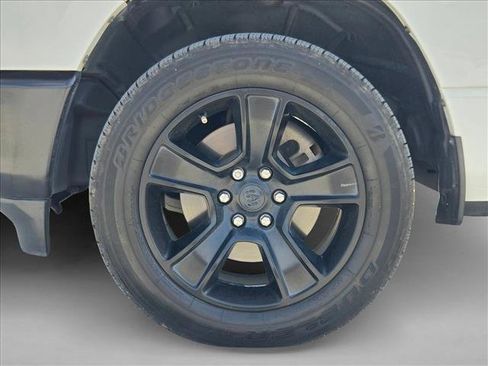 Used 2019 RAM 1500 Tradesman AWD/4WD image 21