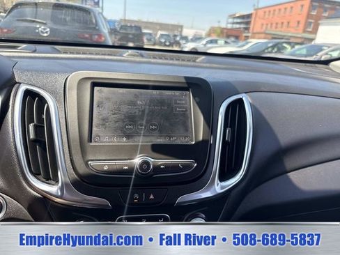 Used 2024 Chevrolet Equinox LT AWD/4WD image 24