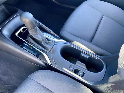 Used 2024 Toyota Corolla LE image 15