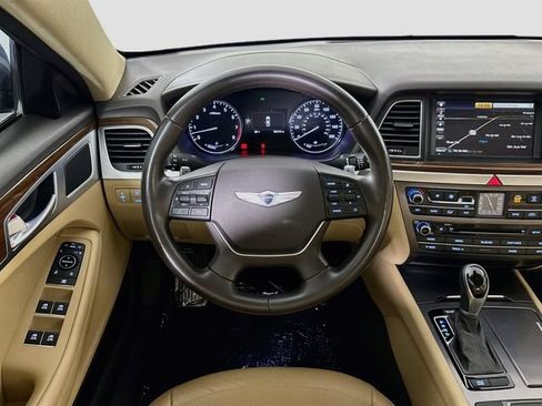 Used 2016 Hyundai Genesis 3.8 RWD image 21