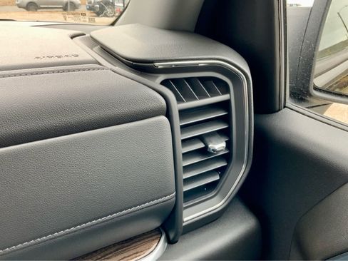 New 2026 Chevrolet Silverado 1500 LT w/ Leather Package image 51