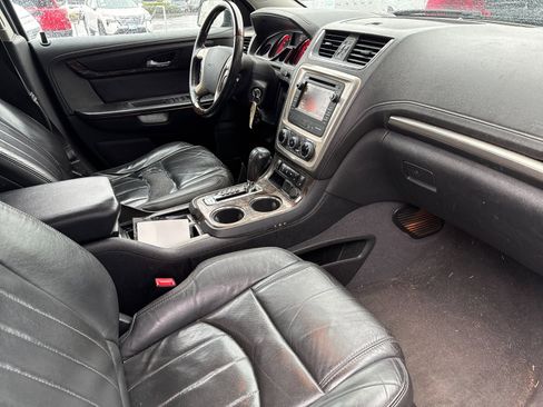 Used 2015 GMC Acadia Denali image 16