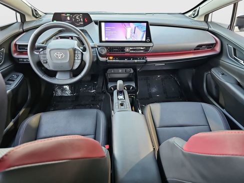 Certified 2025 Toyota Prius Plug-In Hybrid image 19