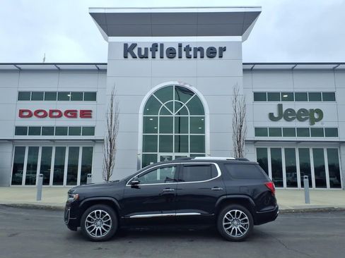 Used 2023 GMC Acadia Denali w/ Denali Ultimate Package AWD/4WD image 1