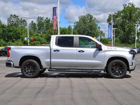Used 2021 Chevrolet Silverado 1500 RST w/ Redline Edition AWD/4WD image 2