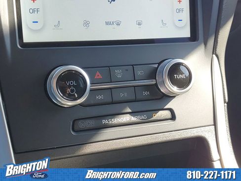 Used 2023 Ford Edge SEL AWD/4WD image 25