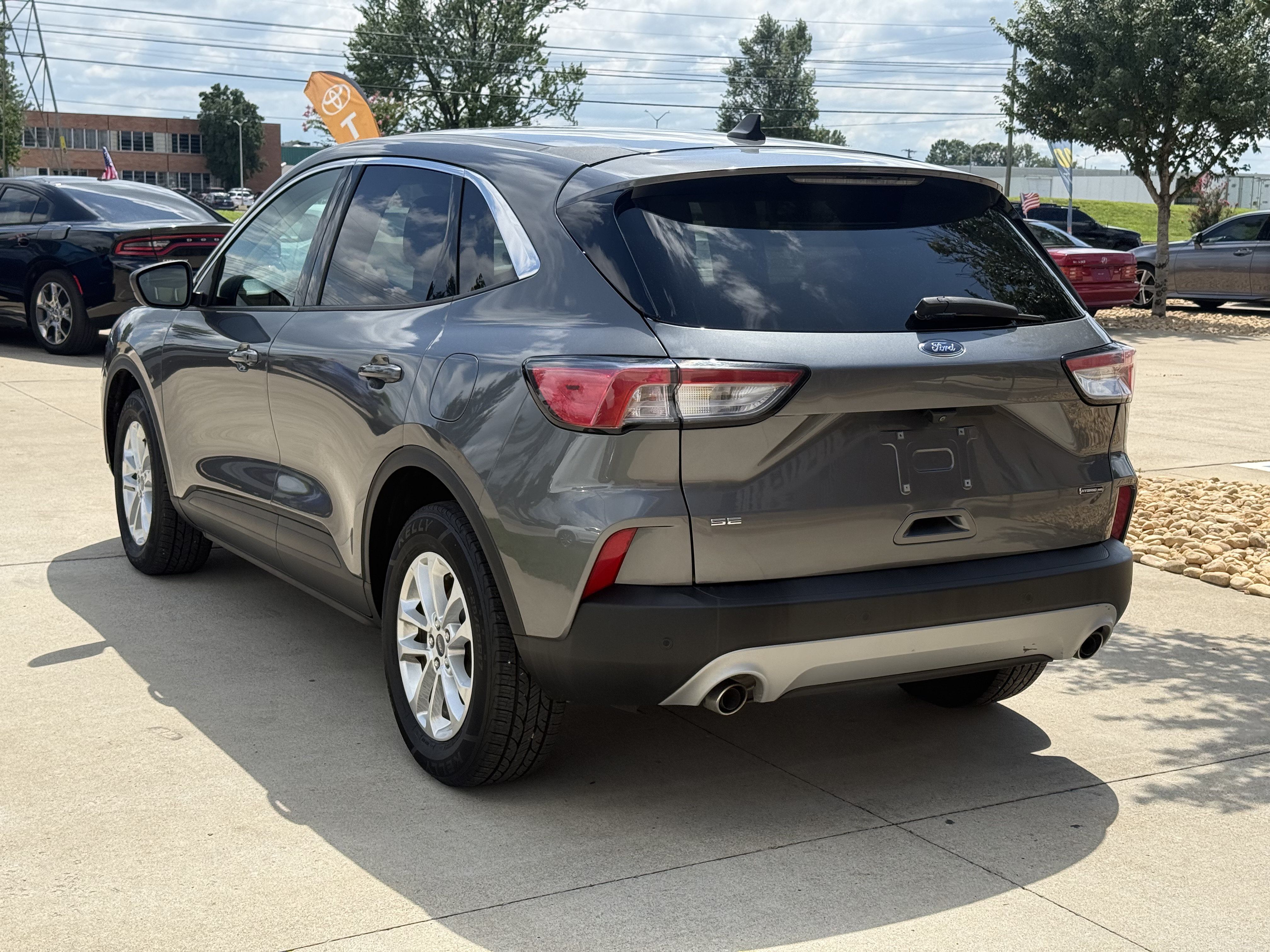 Used 2022 Ford Escape SE AWD/4WD image 5