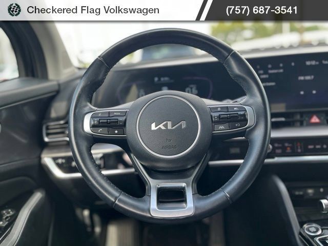 Used 2023 Kia Sportage EX FWD image 32