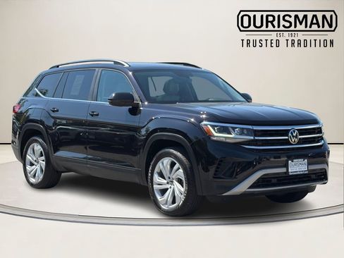 Certified 2022 Volkswagen Atlas SE AWD/4WD image 1
